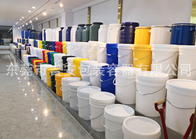 国外免费b2b网站麻豆吉安容器一楼涂料桶、机油桶展区
